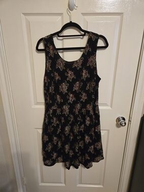 Moon Black Floral Sleeveless Scoop-Neck Dress